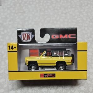 M2 Machines 1973 GMC Jimmy Sierra 4X4 Premium Die-cast R95 24-113